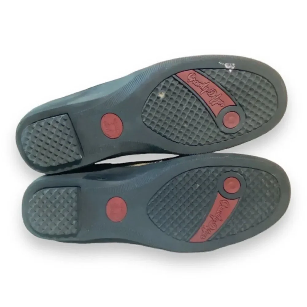 Gravity Defyer brand gravity